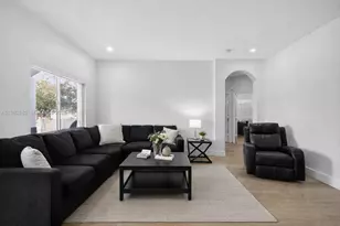 22547 SW 102nd Path, Cutler Bay, FL 33190 - Photo 6