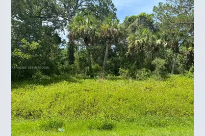 7901 Fort Walton Ave, Fort Pierce, FL 34951 - Photo 4