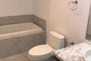 244 Biscayne Blvd, Miami, FL 33132 - Photo 8