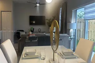 11883 NW 47th Manor, Coral Springs, FL 33076 - Photo 6