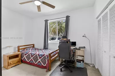 1583 NW 182nd Way, Pembroke Pines, FL 33029 - Photo 24