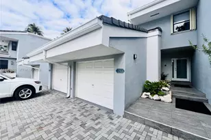 253 Poinciana Dr, Sunny Isles Beach, FL 33160 - Photo 2