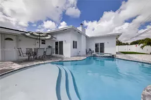 2161 NE 62nd Ct, Fort Lauderdale, FL 33308 - Photo 2