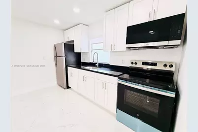 3354 NW 50th St #3, Miami, FL 33142 - Photo 6