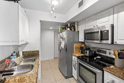 21130 SW 87th Ave #206, Cutler Bay, FL 33189 - Photo 8