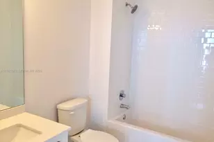 151 SE 1st St, Miami, FL 33131 - Photo 26