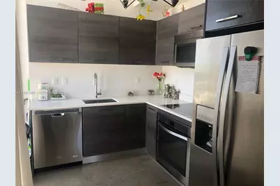 151 SE 1 St #PH 10, Miami, FL 33131 - Photo 4