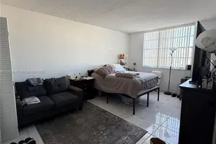 500 Bayview Dr, Sunny Isles Beach, FL 33160 - Photo 32