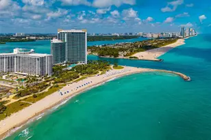 10210 Collins Ave, Bal Harbour, FL 33154 - Photo 26