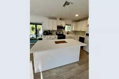352 Mahogany Dr, Key Largo, FL 33037 - Photo 8