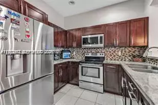 2417 SW 99th Way, Miramar, FL 33025 - Photo 4