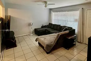 2016 NE 26th St, Wilton Manors, FL 33305 - Photo 6
