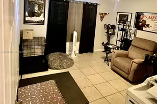 2016 NE 26th St, Wilton Manors, FL 33305 - Photo 8