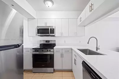 102 SW 6th Ave #605, Miami, FL 33130 - Photo 1