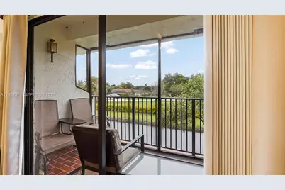 11524 Terra Bella Blvd, Plantation, FL 33325 - Photo 16