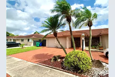 15529 SW 69th Ter #Side, Miami, FL 33193 - Photo 4