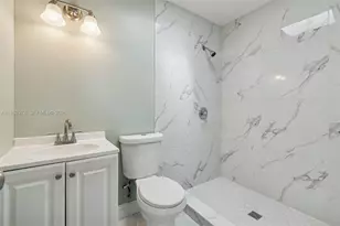 1402 Rolling Green Dr, Other City - In The State Of Florida, FL 32703 - Photo 14