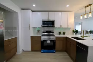 1511 NE 31st Ct, Pompano Beach, FL 33064 - Photo 16