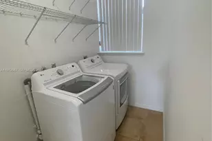 3421 SW 25th St, Miami, FL 33133 - Photo 18