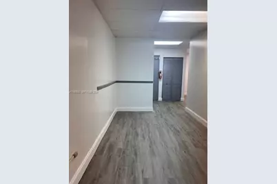 10500 NW 50th St #102, Sunrise, FL 33351 - Photo 2