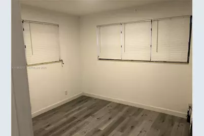 1019 NE 17th Ter #1, Fort Lauderdale, FL 33304 - Photo 6