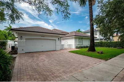 8325 NW 161st Ter #8325, Miami Lakes, FL 33016 - Photo 1
