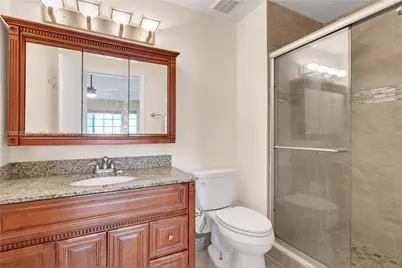 2881 S Cambridge Ln, Cooper City, FL 33026 - Photo 10