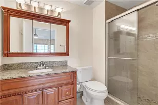 2881 S Cambridge Ln, Cooper City, FL 33026 - Photo 10