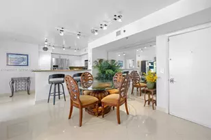 19999 E Country Club Dr, Aventura, FL 33180 - Photo 12