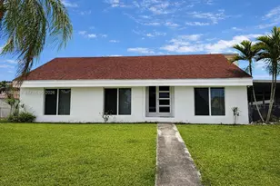20729 SW 120th Pl, Miami, FL 33177 - Photo 2