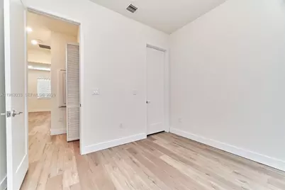 10447 NW 66th St, Doral, FL 33178 - Photo 24