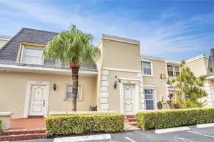 2421 NE 10th St, Hallandale Beach, FL 33009 - Photo 2