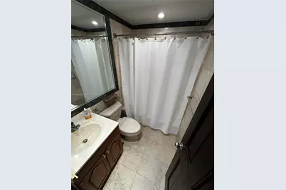 201 178th Dr #434, Sunny Isles Beach, FL 33160 - Photo 4