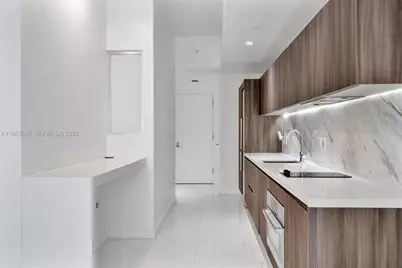 851 NE 1st Ave #307, Miami, FL 33132 - Photo 2