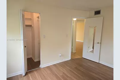 9261 Sunrise Lakes Blvd #201, Sunrise, FL 33322 - Photo 34