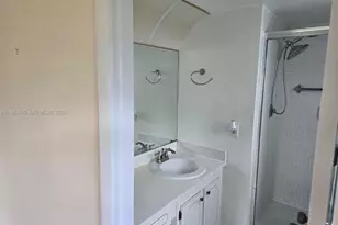 9261 Sunrise Lakes Blvd, Sunrise, FL 33322 - Photo 6