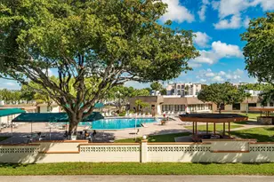 4270 NW 40th St, Lauderdale Lakes, FL 33319 - Photo 26