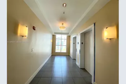 2275 Biscayne Blvd #1008, Miami, FL 33137 - Photo 6