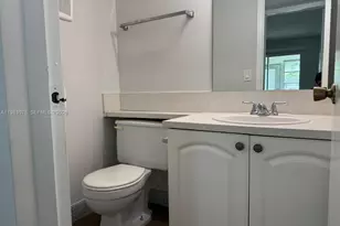 257 Fanshaw G, Boca Raton, FL 33434 - Photo 6
