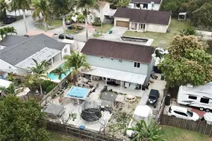 15302 SW 180th Terrace, Miami, FL 33187 - Photo 18