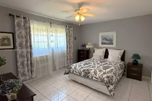 17000 NE 14th Ave, Miami, FL 33162 - Photo 8