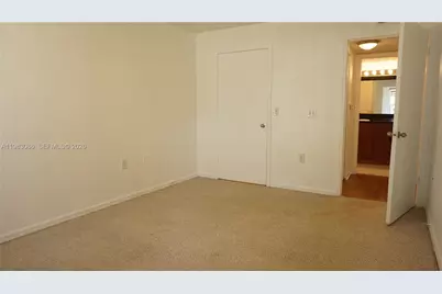 12980 Vista Isles Dr #315, Sunrise, FL 33325 - Photo 10
