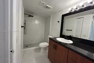 12980 Vista Isles Dr, Sunrise, FL 33325 - Photo 18