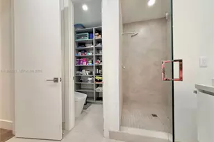 7475 NW 97th Ct, Doral, FL 33178 - Photo 54