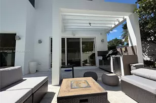 7475 NW 97th Ct, Doral, FL 33178 - Photo 14