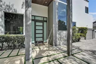 19914 NE 19th Ct, Miami, FL 33179 - Photo 8