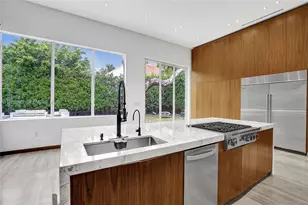 19914 NE 19th Ct, Miami, FL 33179 - Photo 10
