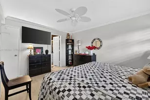 1198 Hillsboro Mile, Hillsboro Beach, FL 33062 - Photo 22