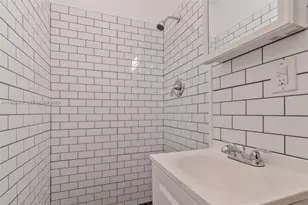 259 NE 56th St, Miami, FL 33137 - Photo 18