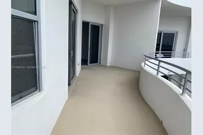 5555 Collins Ave #17A, Miami Beach, FL 33140 - Photo 20